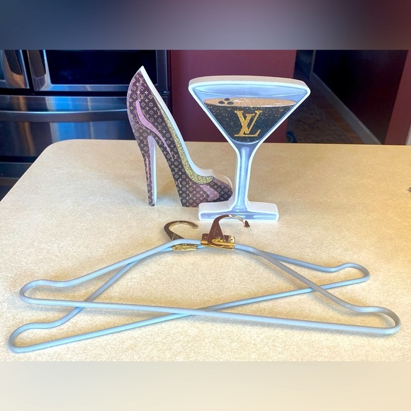 2 Piece: LOUIS VUITTON Gold Tone & Gray Retractable Hangers, EUC - Picture 1 of 13